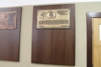 tablica 100 lat 02m